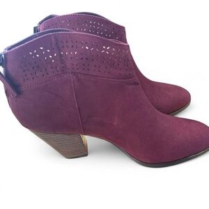 Chic Burgundy Ankle Booties -NEW w/o box